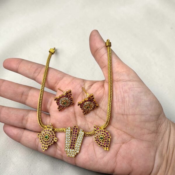 Vengadachalapathi Design Necklace With Stud Earring ADNCO4
