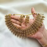 Antique Matt Finish Non Idol Floral Design Neckset With Stud Earrings ADNC08