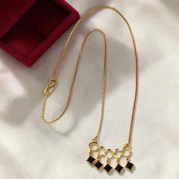 Gold Plated Short Length Stone Pendant Chain 18inch - ADPC044