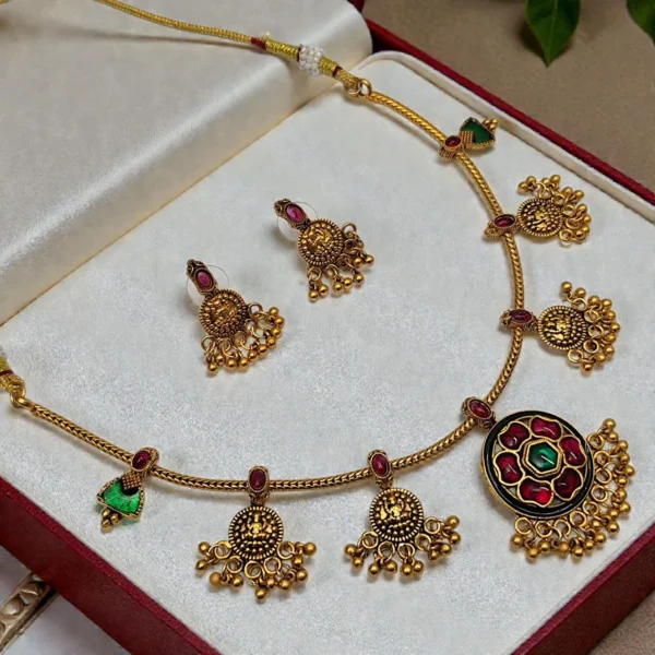 Kerala Traditional Design Necklace - ADAN132