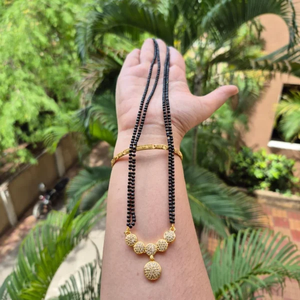 Black Beads With Antique Pendant Chain - ADBB137
