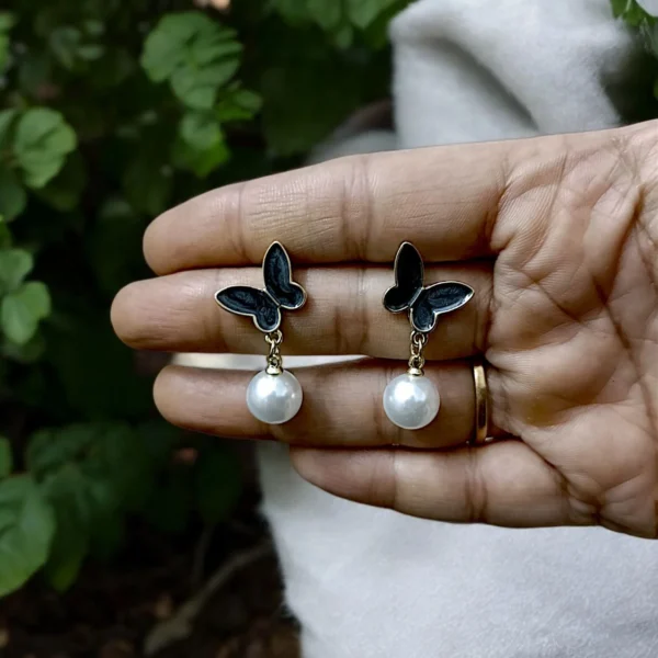 Korean Fancy Pearl Drop Earrings - ADKE161