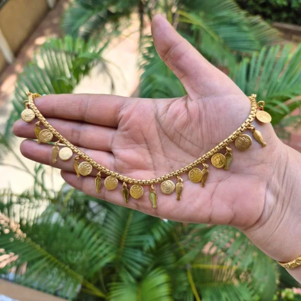 Antique Matt Finsh Lakshmi Coin with Ilakkathali Necklace - ADAN183